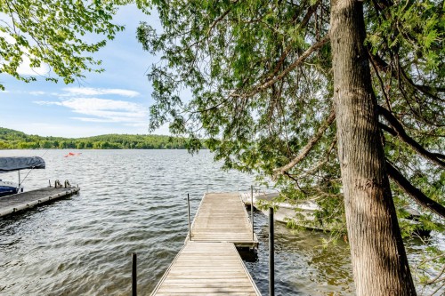 Accès au plan d'eau - Rue Des Hauts-Du-Lac, Ayer'S Cliff, QC 