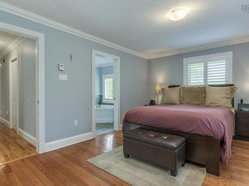 74 Golf Links Road, Bedford, NS 