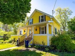 215 Main Street Berwick, NS B0P 1E0