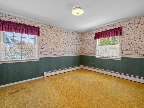 16 Montgomery Drive, Charlottetown, PE 