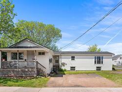 365 North Market Street  Summerside, PE C1N 1L7