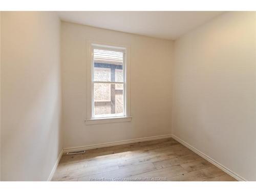 1025 Curry, Windsor, ON 