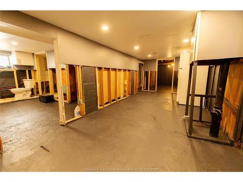 1025 Curry, Windsor, ON 