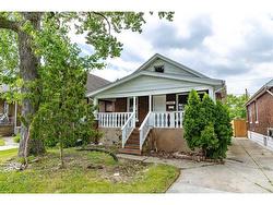 1025 CURRY Windsor, ON N9B 2A6