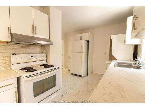 1025 Curry, Windsor, ON 