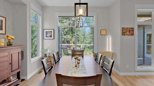 4432 Gallaghers Forest, Kelowna, BC 