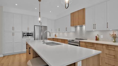4432 Gallaghers Forest, Kelowna, BC 