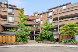 508 - 40 SYLVAN VALLEY WAY Toronto, ON M5M 4M3
