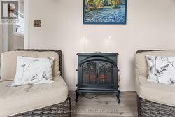 Cozy reading nook regardless of the season - 