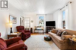 Cozy and warm perfect for family time - 