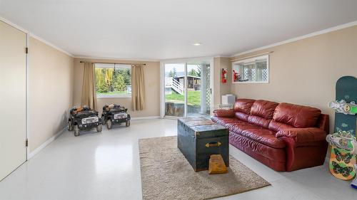 1534 West Creston Road, Creston, BC 