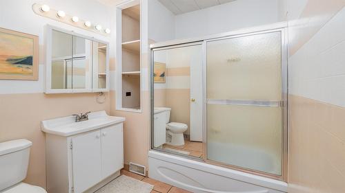 1534 West Creston Road, Creston, BC 