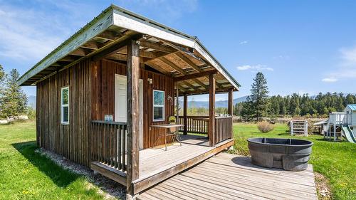 1534 West Creston Road, Creston, BC 