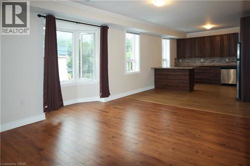 52 Cedar Avenue, Hamilton, ON 