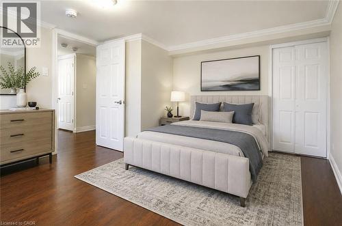 52 Cedar Avenue, Hamilton, ON 