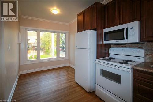 52 Cedar Avenue, Hamilton, ON 