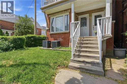 52 Cedar Avenue, Hamilton, ON 