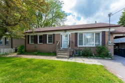 Main-14 Lawndale Road  Toronto, ON M1M 3R6