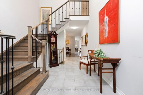 11 Morrison Drive, Hamilton, ON - Indoor Photo Showing Other Room