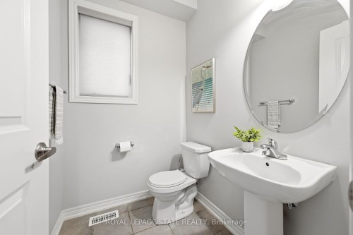 11 Morrison Drive, Hamilton, ON - Indoor Photo Showing Bathroom