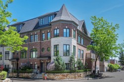 69 Lobo Mews Toronto, ON M8Z 0B2