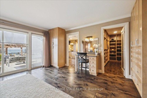 7 Lakegate Drive, Hamilton, ON 