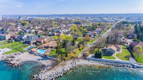 7 Lakegate Drive, Hamilton, ON 