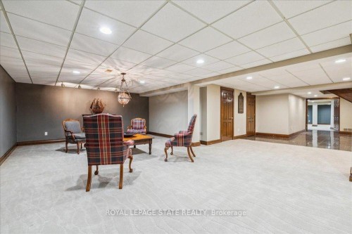 7 Lakegate Drive, Hamilton, ON 