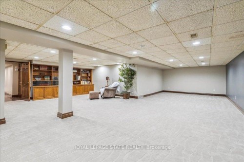 7 Lakegate Drive, Hamilton, ON 