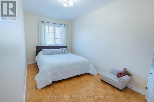 90 Ronan Crescent, Vaughan, ON 