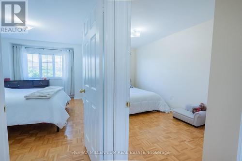 90 Ronan Crescent, Vaughan, ON 