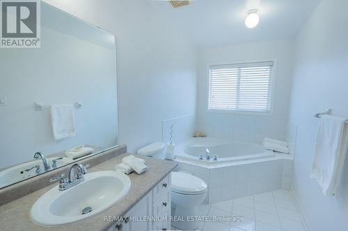 90 Ronan Crescent, Vaughan, ON 