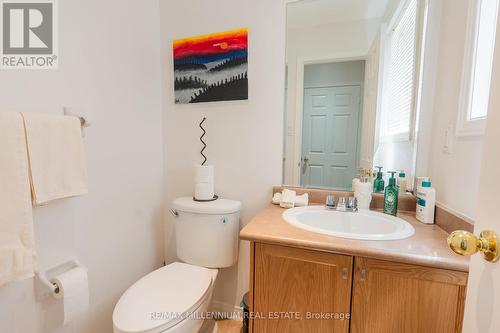 90 Ronan Crescent, Vaughan, ON 