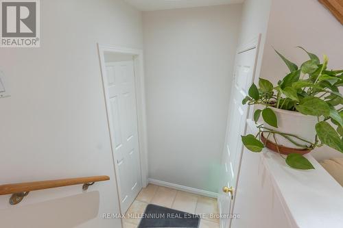 90 Ronan Crescent, Vaughan, ON 