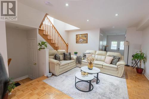 90 Ronan Crescent, Vaughan, ON 