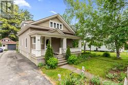 Walkable downtown Brighton location - 