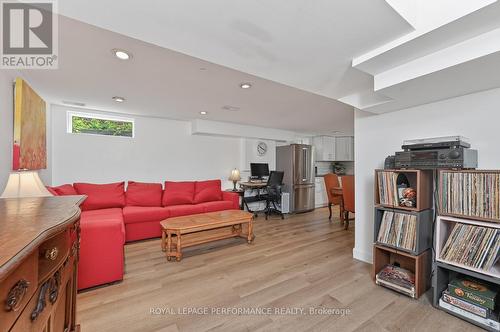 Lower level living area - 140 Begonia Avenue, Ottawa, ON 