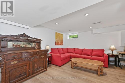 Lower level Living area - 140 Begonia Avenue, Ottawa, ON 