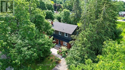 140 Begonia Avenue, Ottawa, ON 