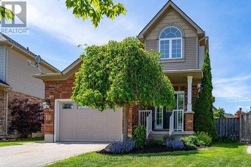12 PATTON STREET  Collingwood, ON L9Y 0E5