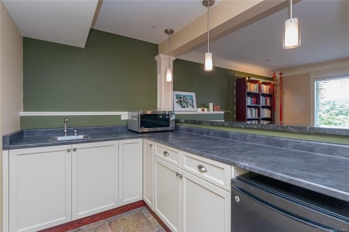 1293 Rockhampton Close, Langford, BC 