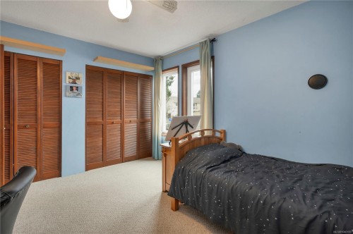 810 Shellbourne Blvd, Campbell River, BC 