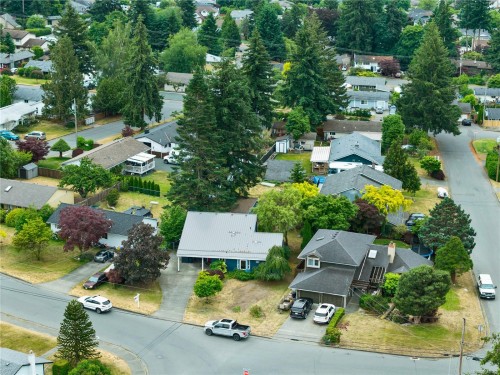 810 Shellbourne Blvd, Campbell River, BC 