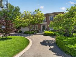 3 VERNHAM COURT Toronto, ON M2L 2B3