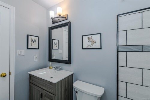 #54-2070 Amelia Ave, Sidney, BC 