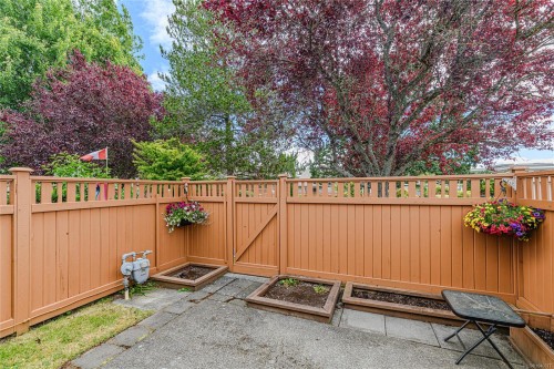 #54-2070 Amelia Ave, Sidney, BC 