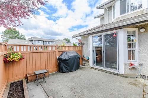 #54-2070 Amelia Ave, Sidney, BC 