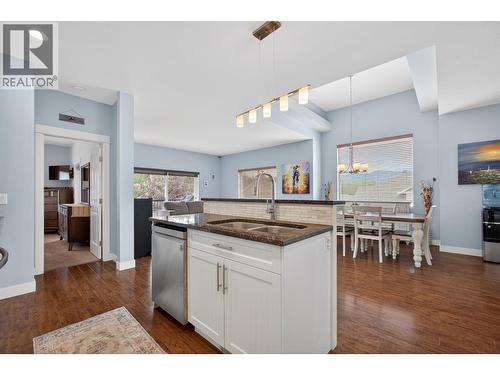 2054 Elkridge Drive, West Kelowna, BC - Indoor