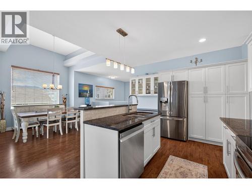 2054 Elkridge Drive, West Kelowna, BC - Indoor Photo Showing Kitchen With Stainless Steel Kitchen With Upgraded Kitchen
