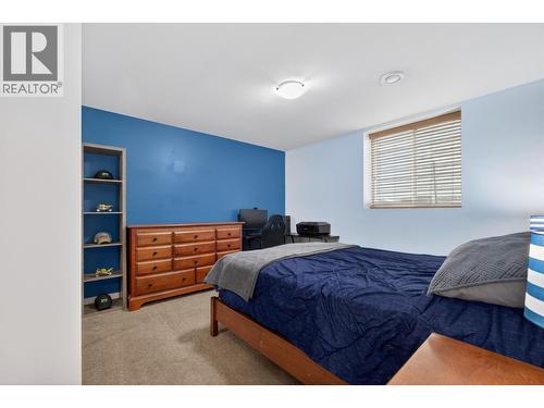 2054 Elkridge Drive, West Kelowna, BC - Indoor Photo Showing Bedroom